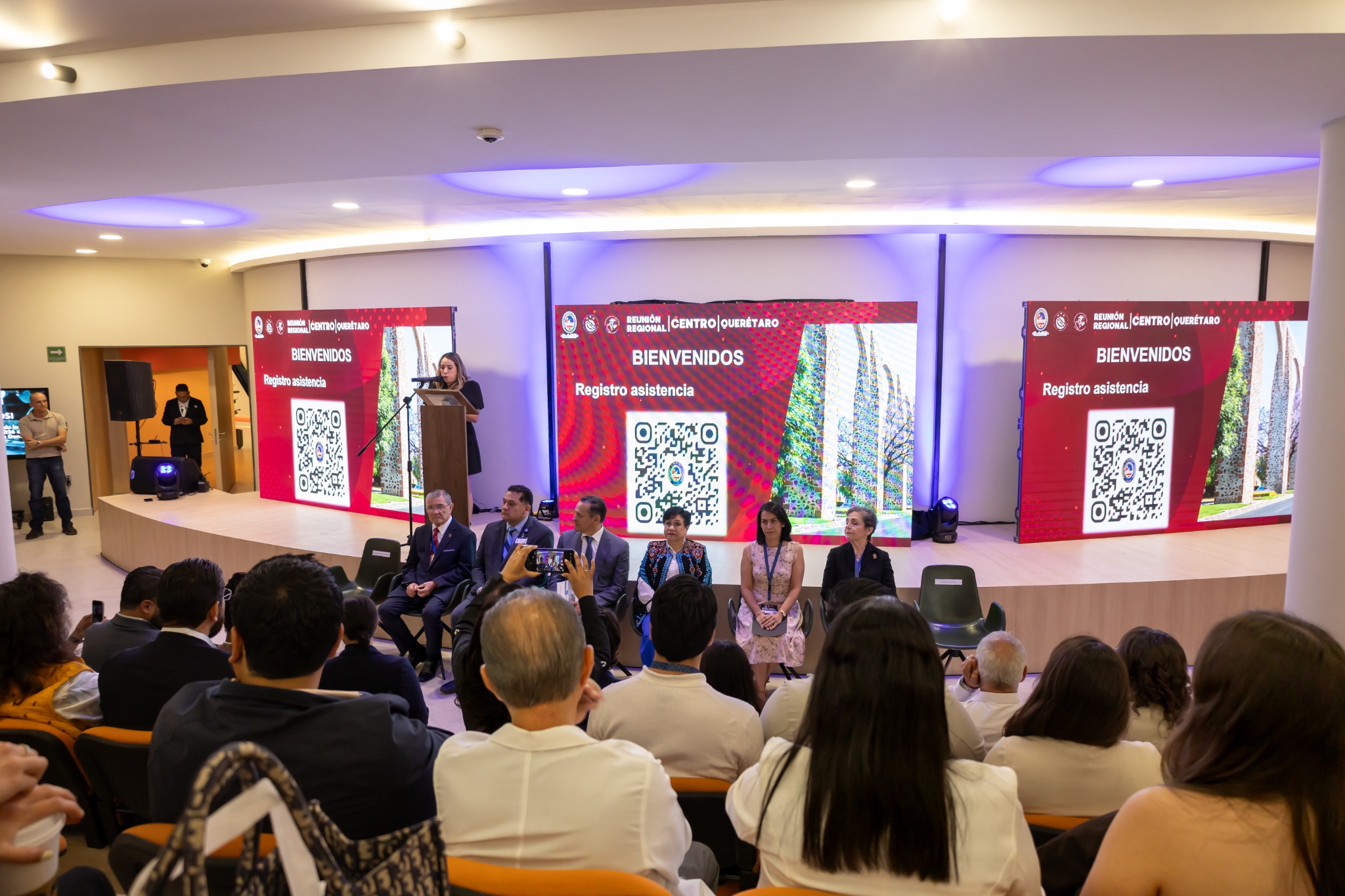 Encuentro de la comunidad médica